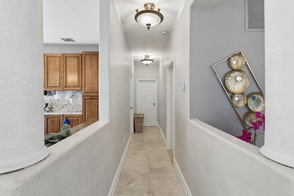 FLA FRUIT LANDS CO SUB NO 1 - Residential