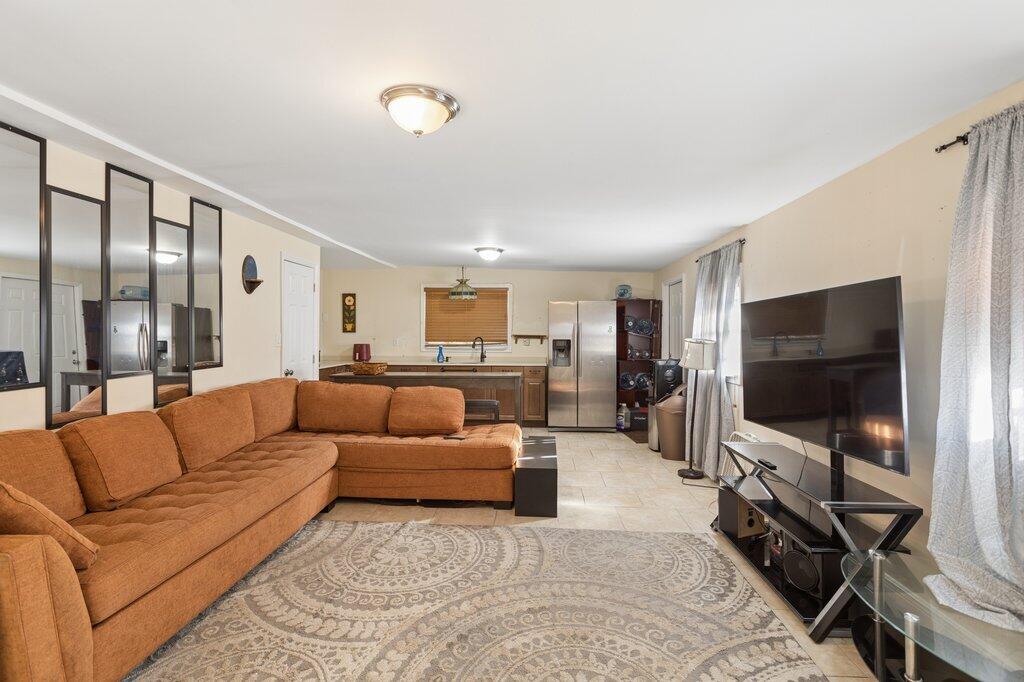 FLA FRUIT LANDS CO SUB NO 1 - Residential