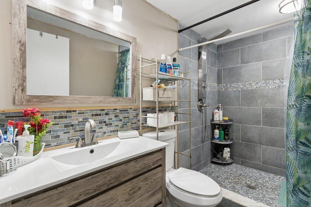 FLA FRUIT LANDS CO SUB NO 1 - Residential