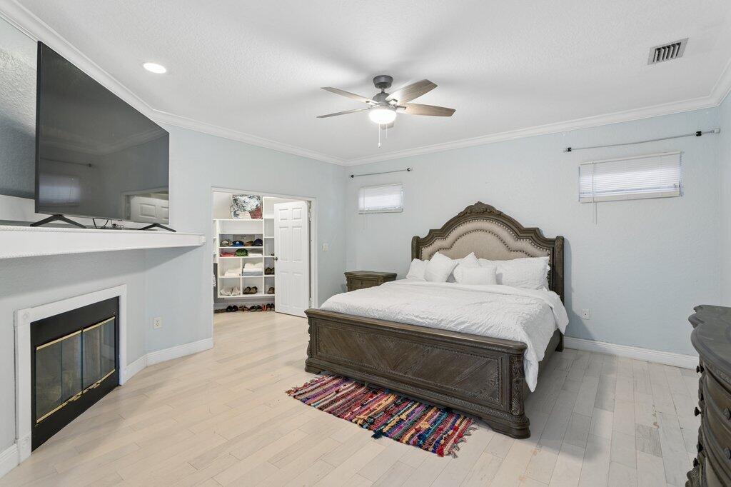 FLA FRUIT LANDS CO SUB NO 1 - Residential