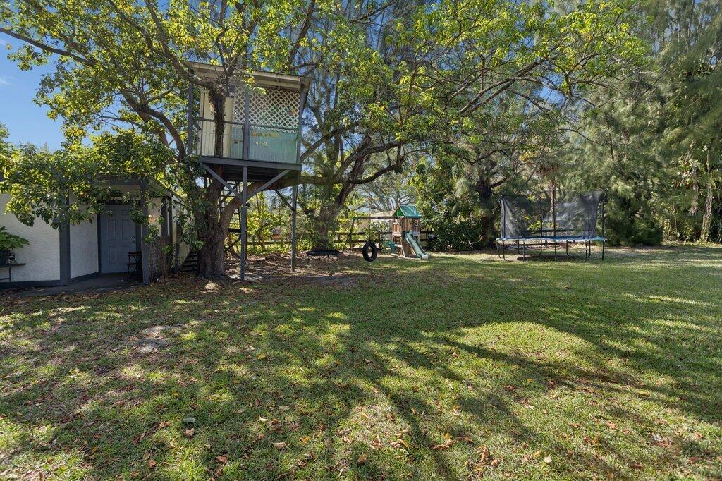 FLA FRUIT LANDS CO SUB NO 1 - Residential