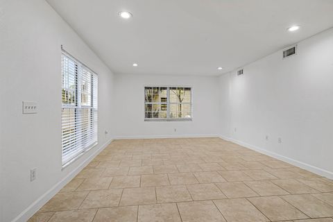 3525 NW 114th Lane 3529 Coral Springs FL 33065