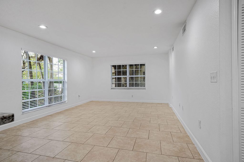 Photo of 3525 NW 114th Lane #3529, Coral Springs, FL 33065 (MLS # B26005684)