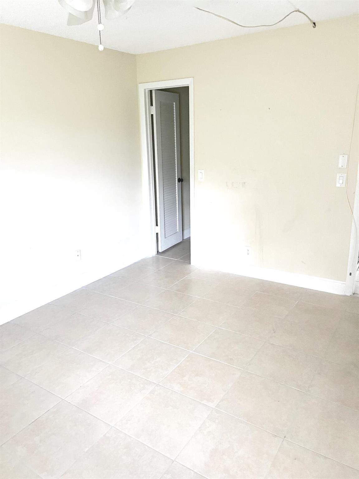 KINGS POINT BURGUNDY CONDOS - Residential Lease