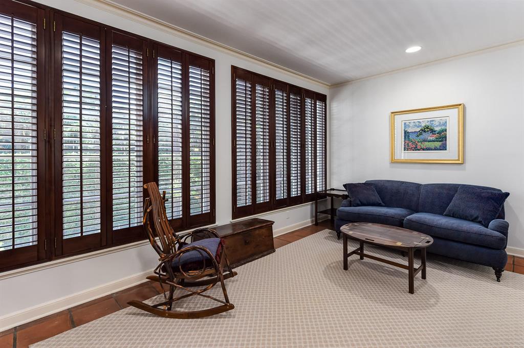 COCOANUT GROVE - Residential