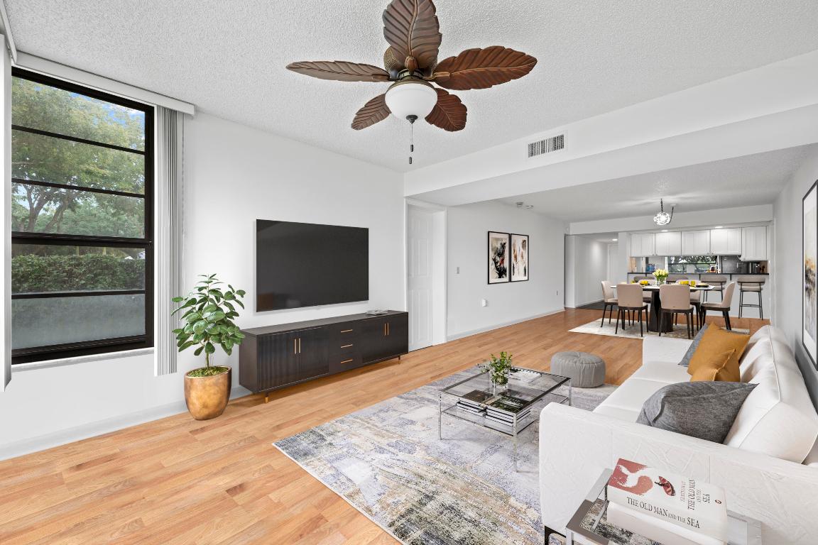 WHITEHALL CONDO OF THE LANDS OF THE PRESIDENT - Residential