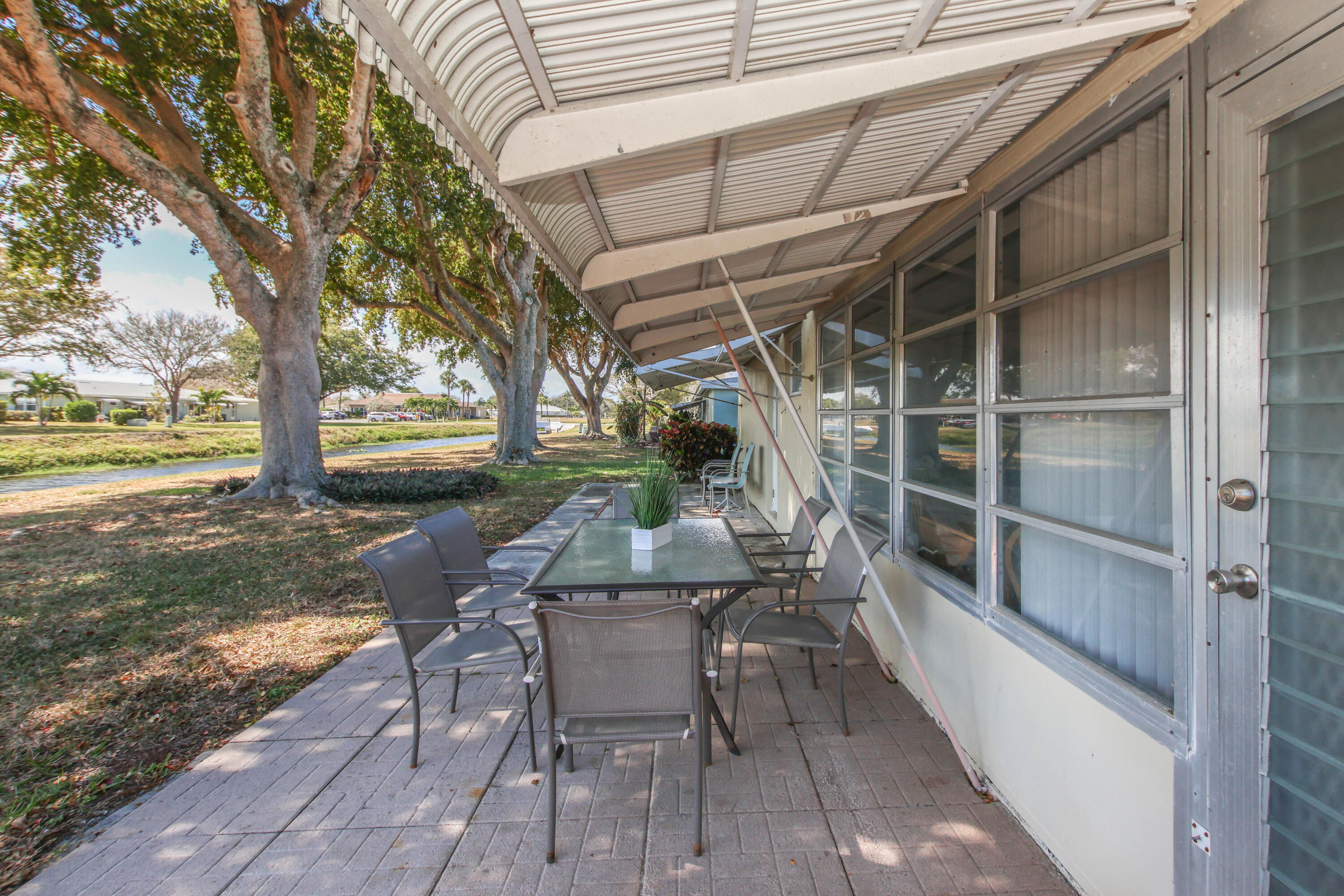 HIGH POINT OF DELRAY BEACH CONDO SEC I - Residential