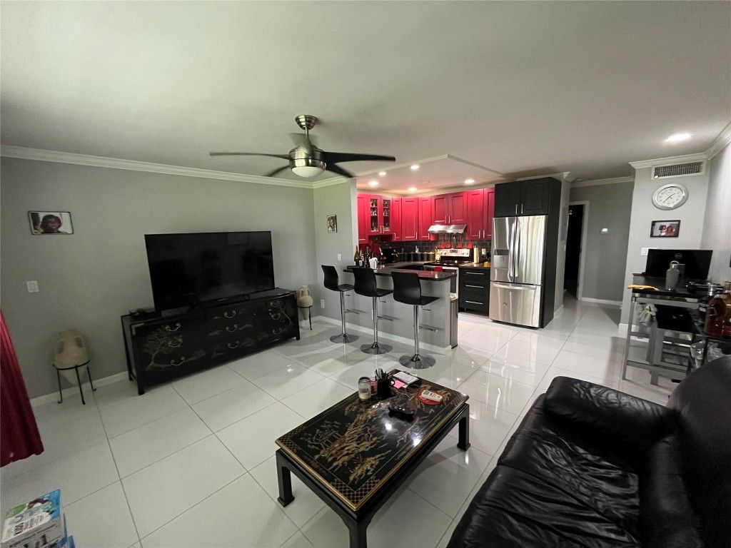 Photo of 2455 NE 51st Street #E103, Fort Lauderdale, FL 33308 (MLS # F10502359)