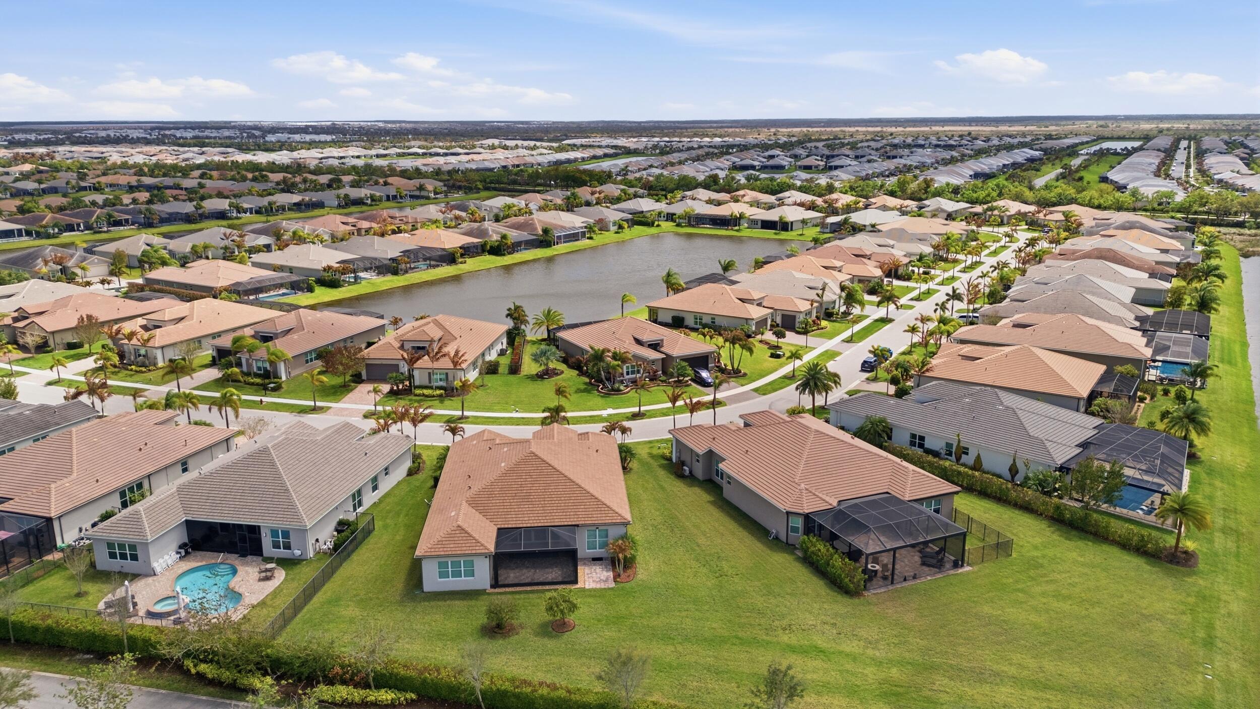 Valencia Cay - Residential