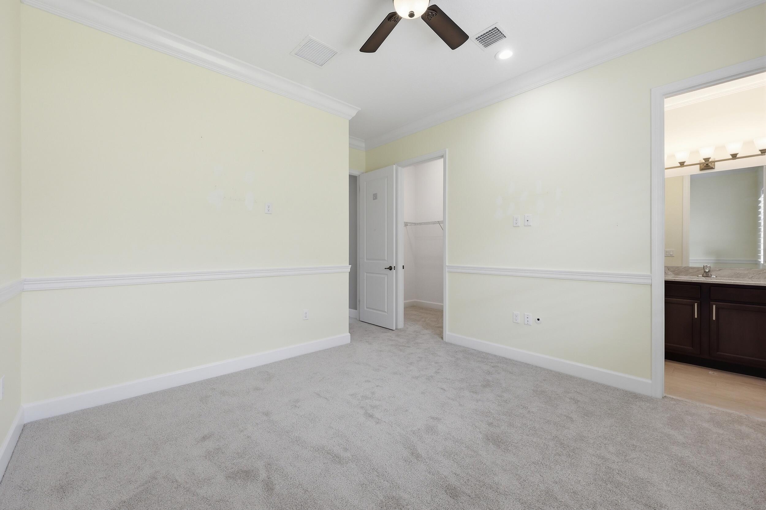 Valencia Cay - Residential