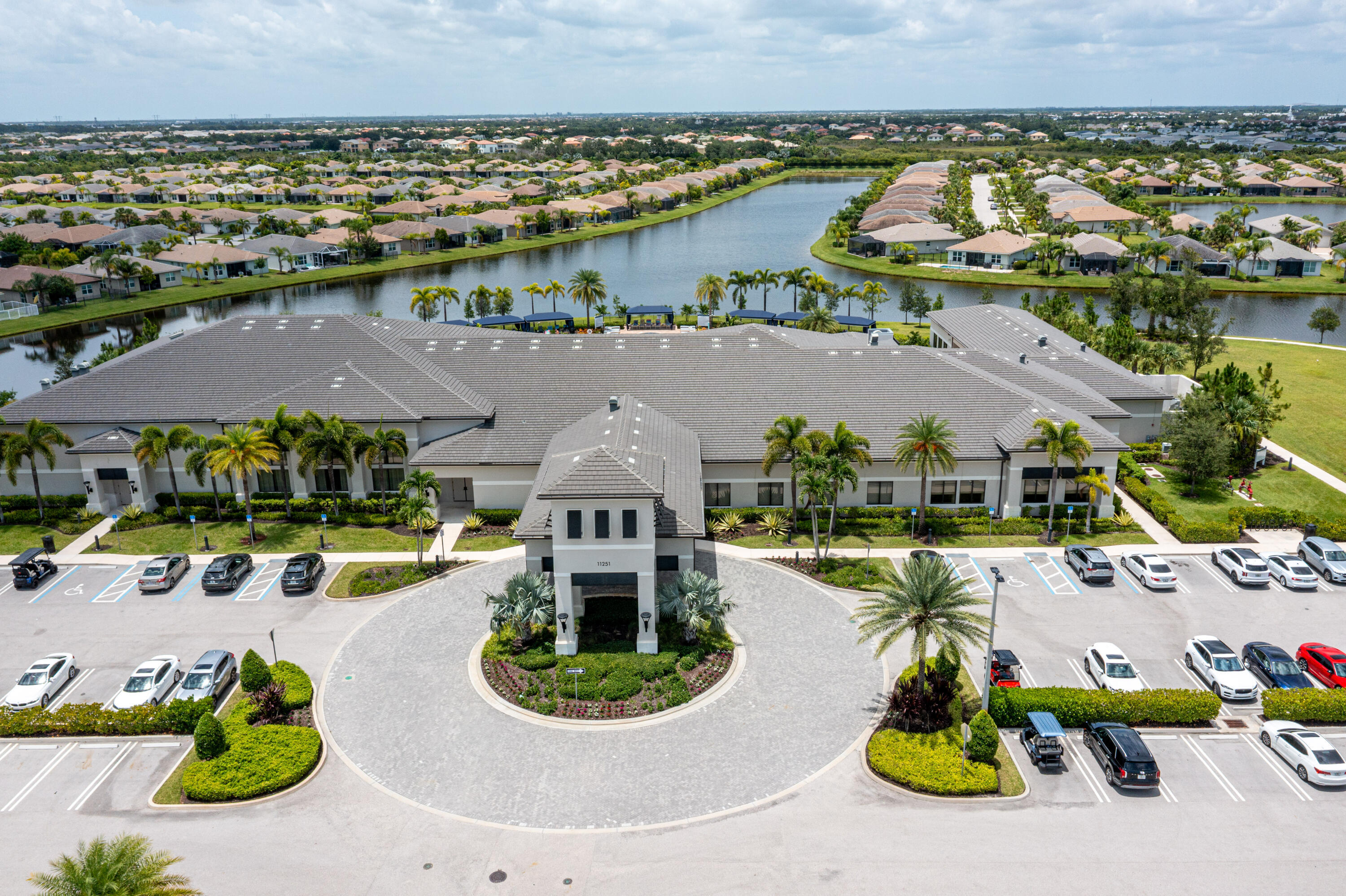 Valencia Cay - Residential