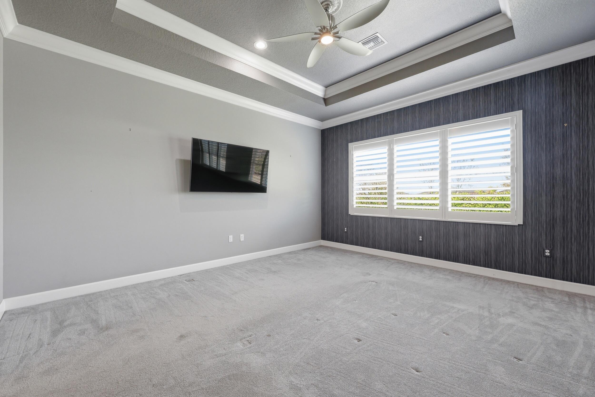 Valencia Cay - Residential