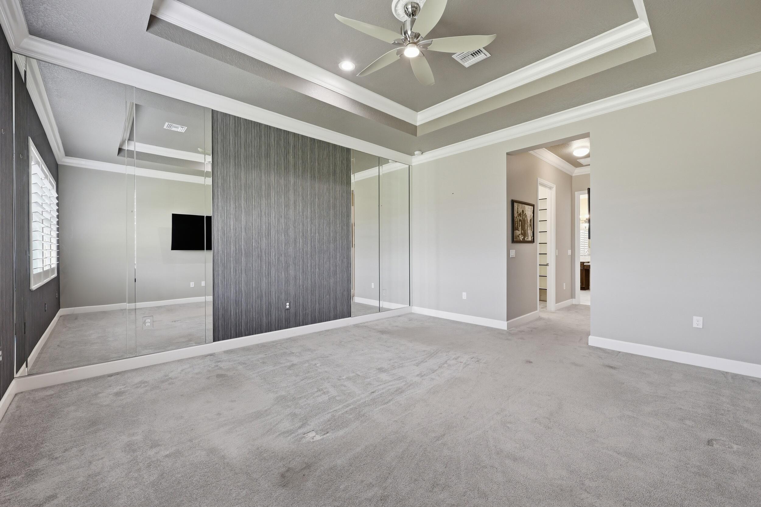 Valencia Cay - Residential