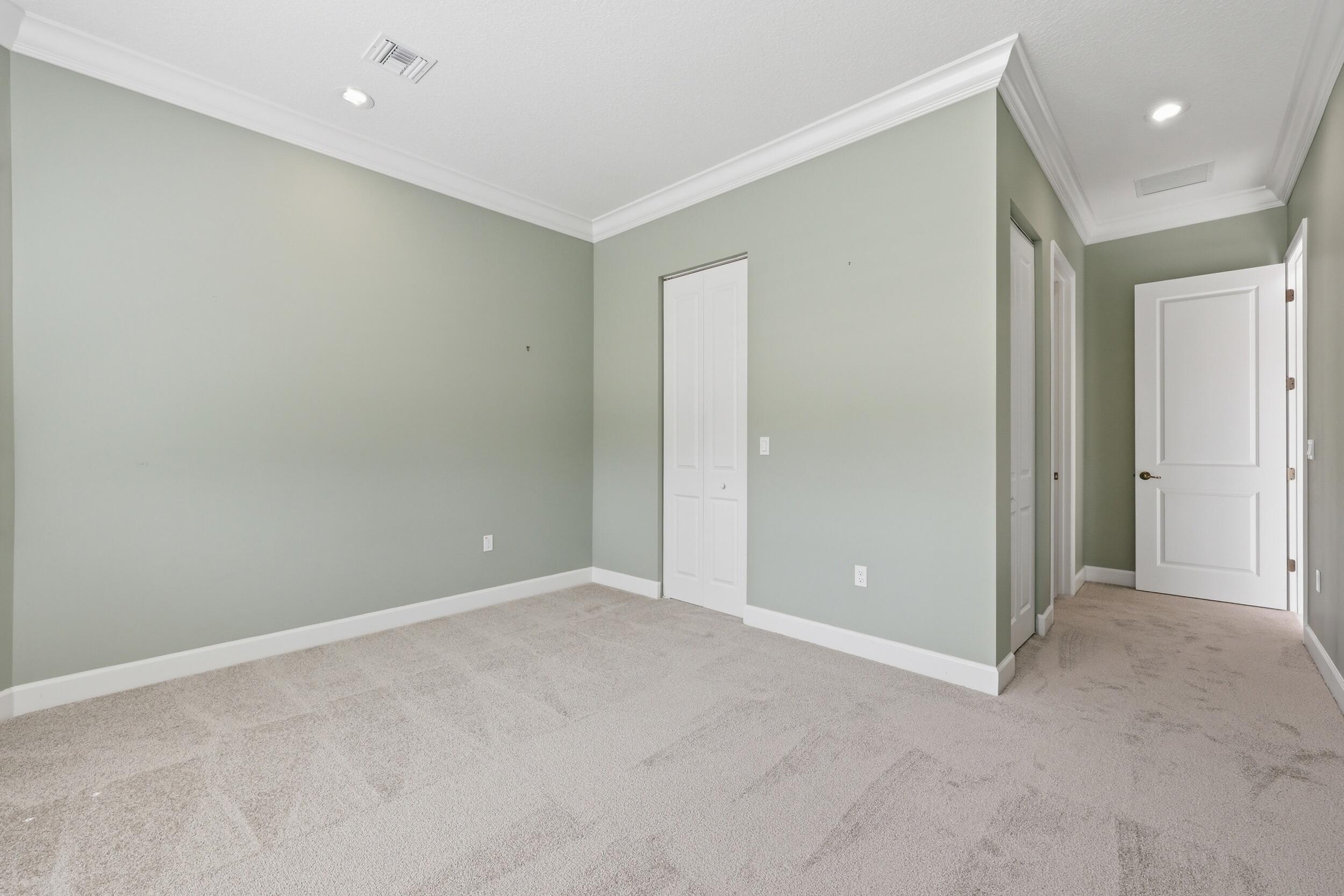 Valencia Cay - Residential