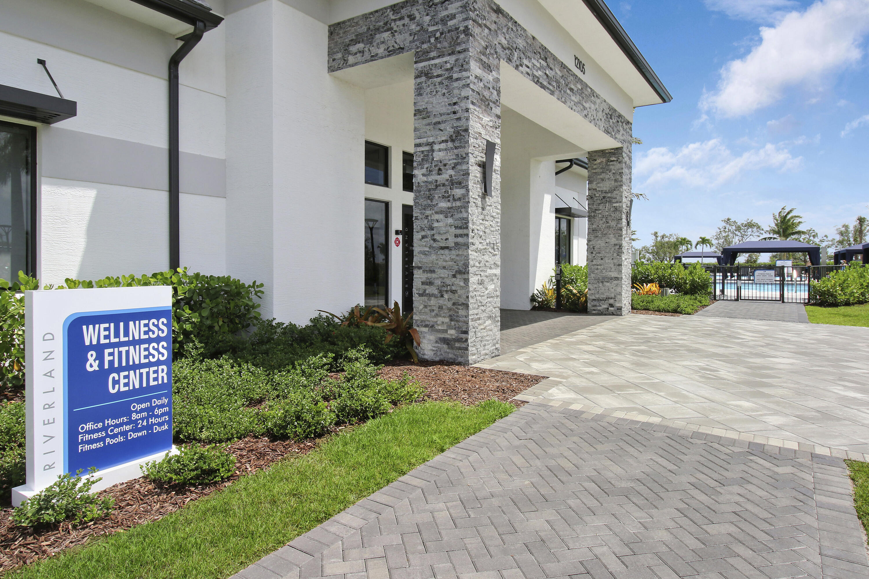 Valencia Cay - Residential