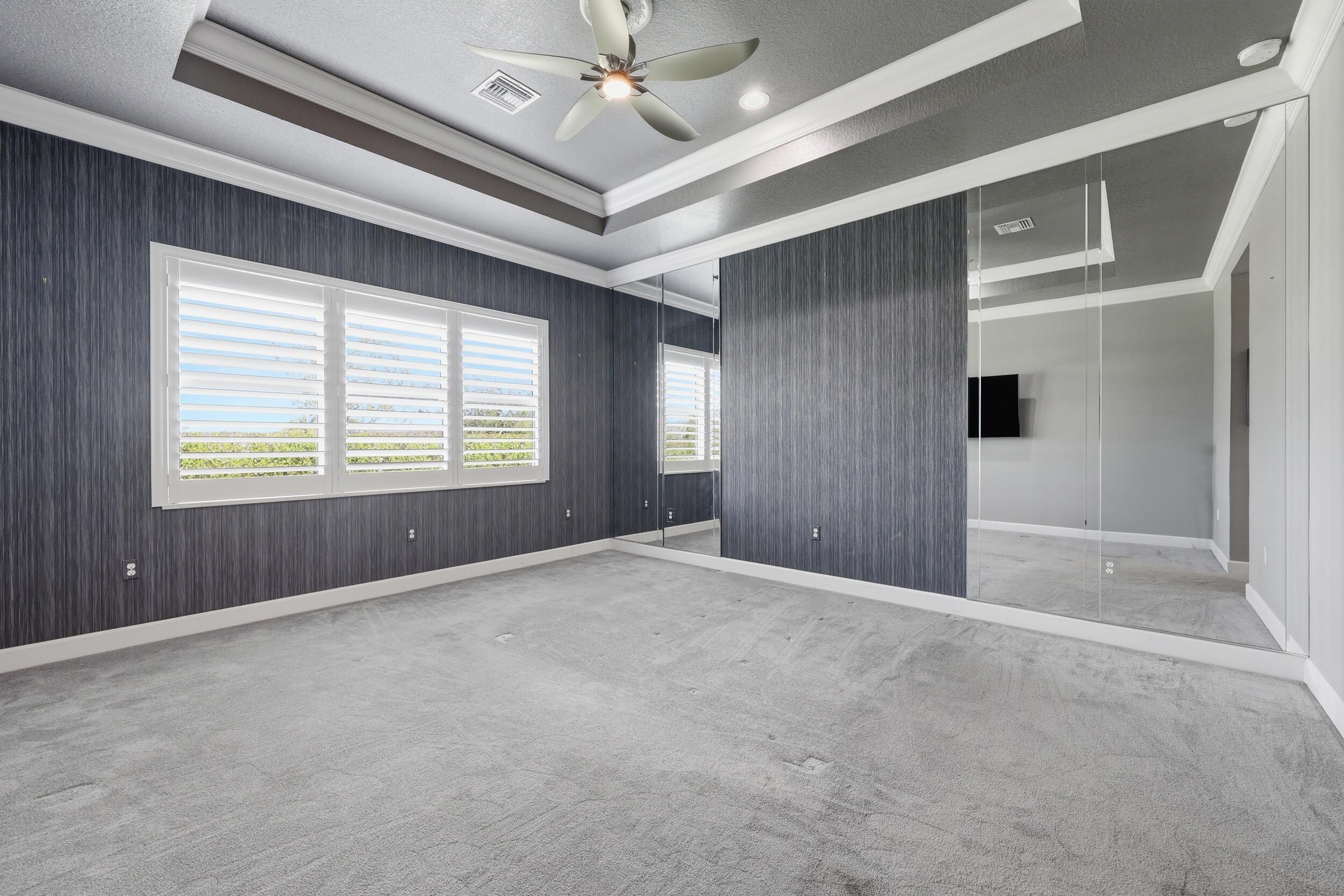 Valencia Cay - Residential