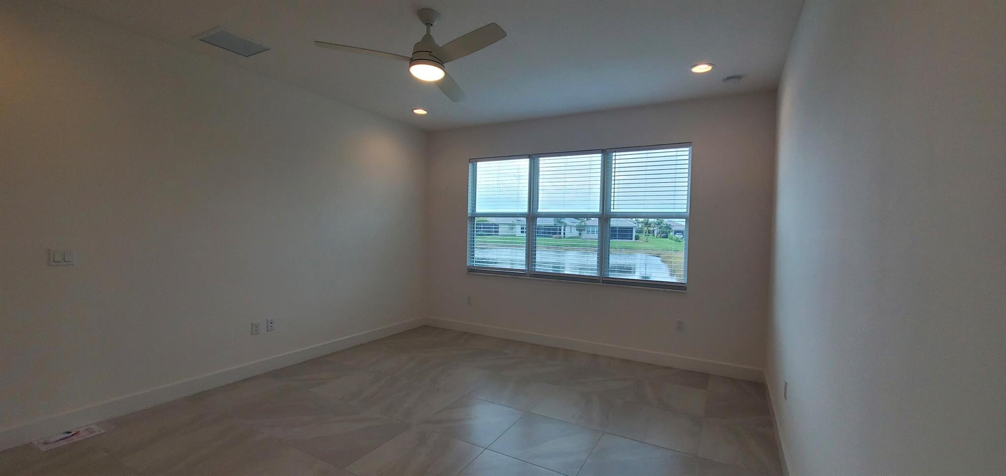 Valencia Grove - Residential Lease