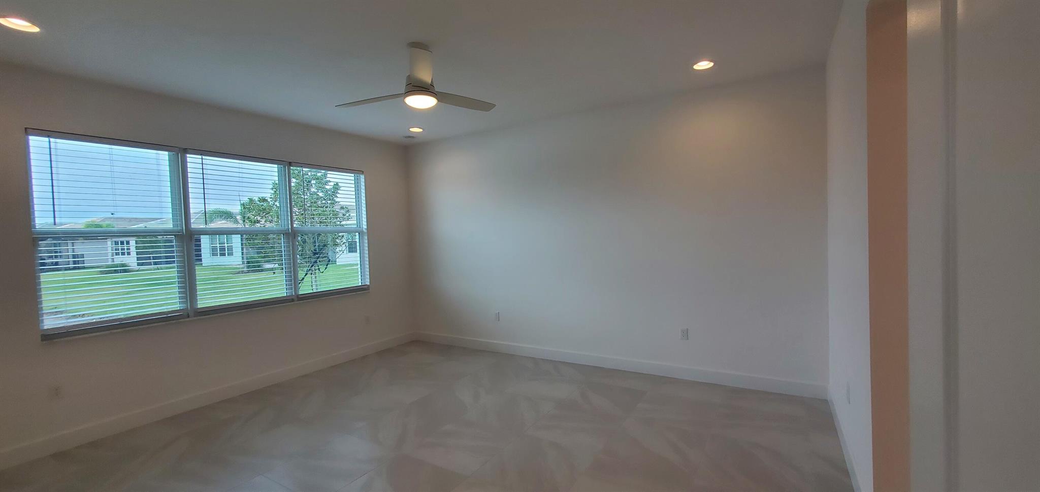 Valencia Grove - Residential Lease