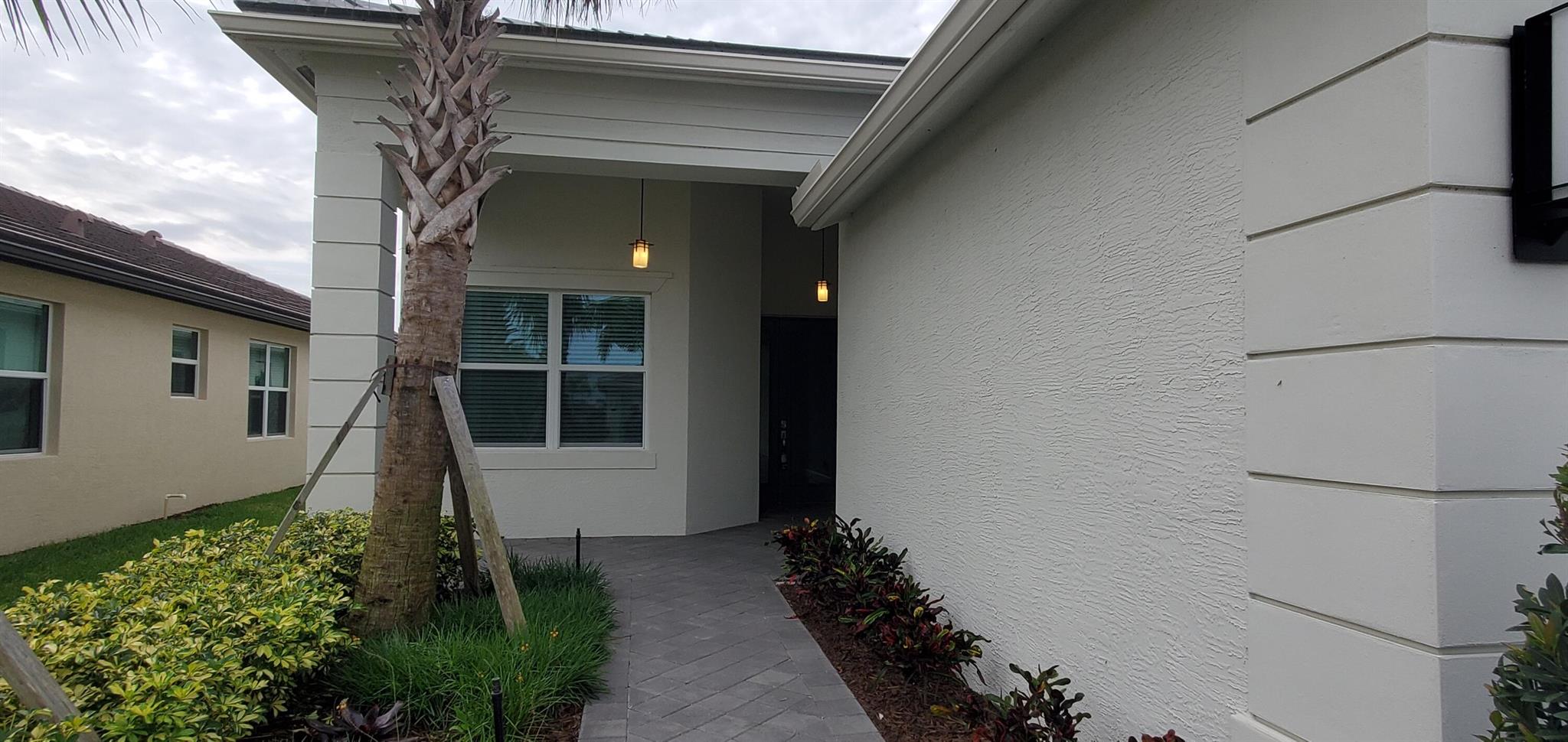 Valencia Grove - Residential Lease