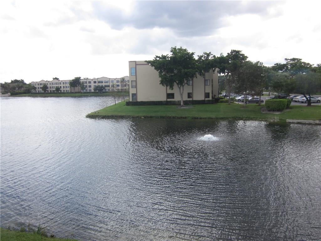 KINGS POINT - Residential