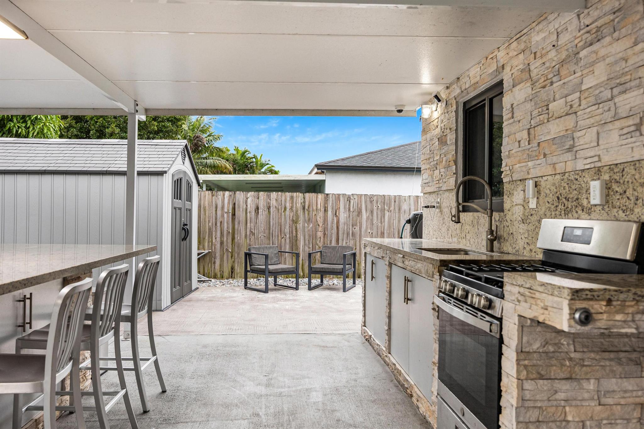 ISABELLA HOMES - Residential