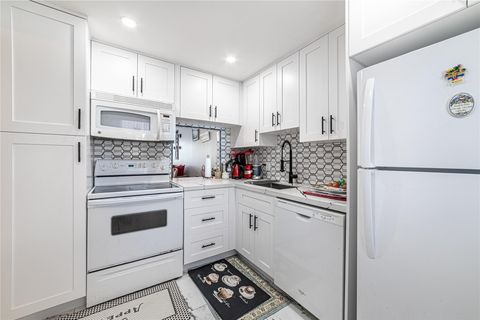 3140 Holiday Springs Blvd #9-210 Pompano Beach FL 33063