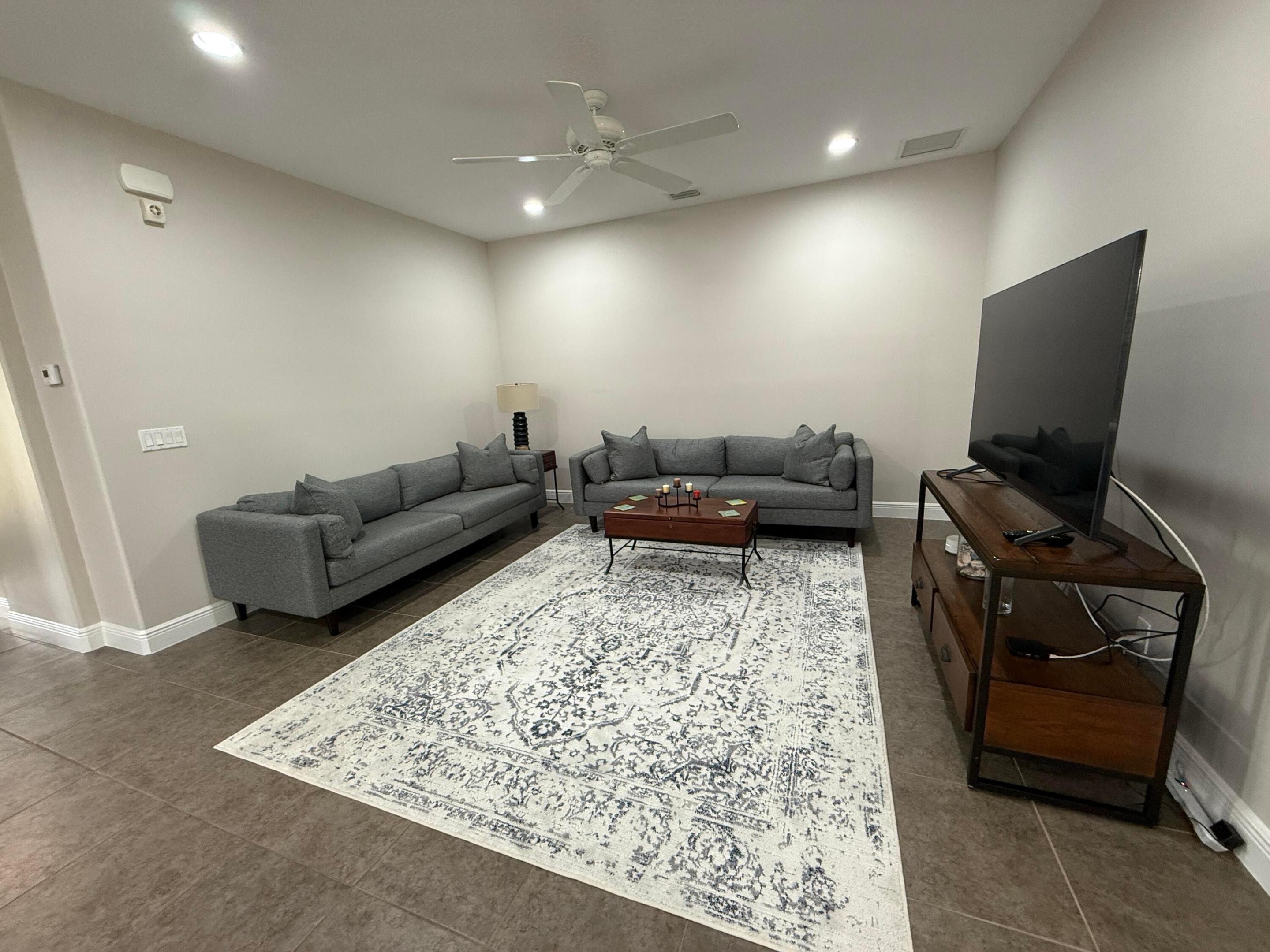 TRADITION PLAT NO 28 - Residential