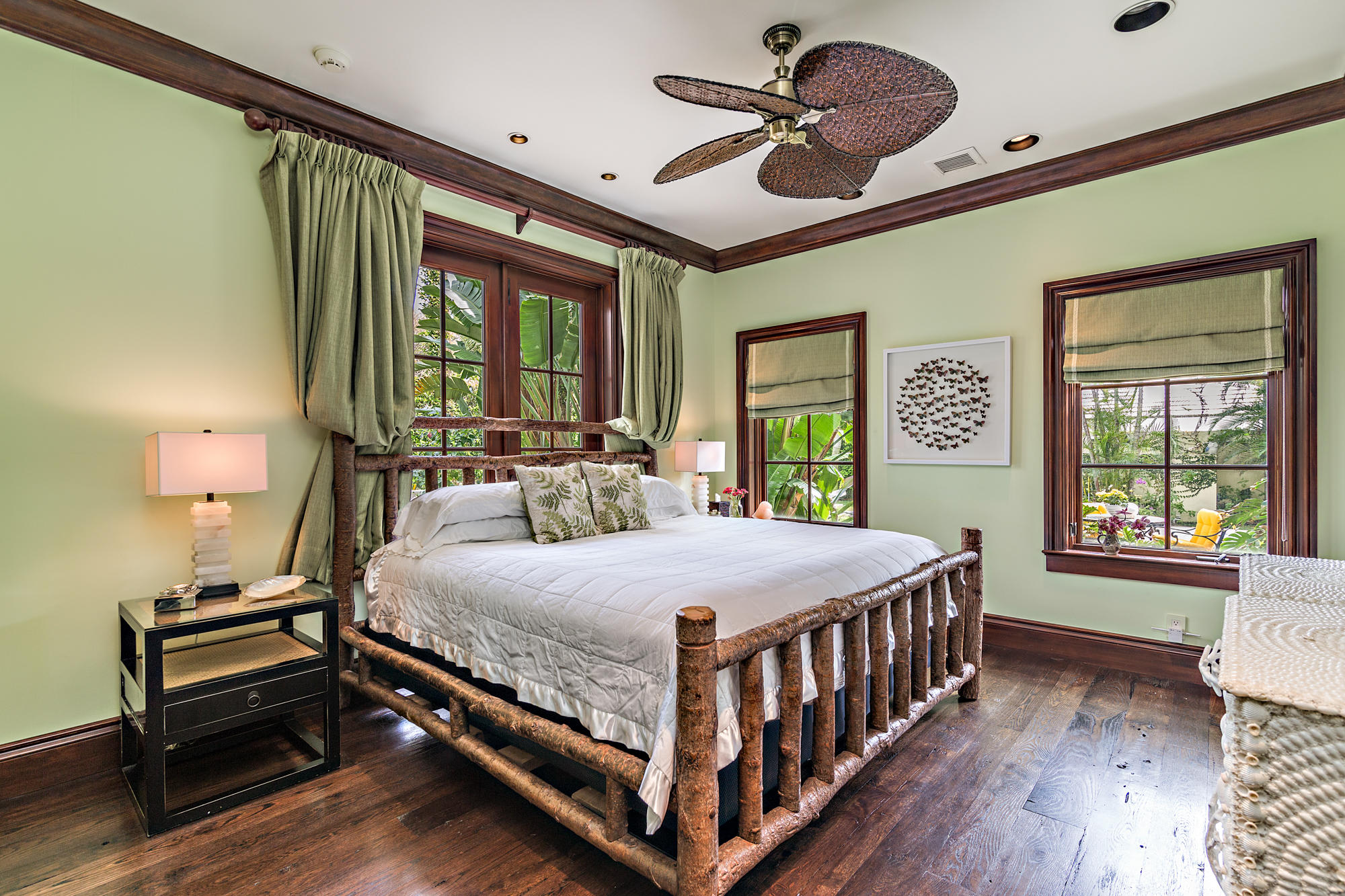 NORTH SHORE - Residential