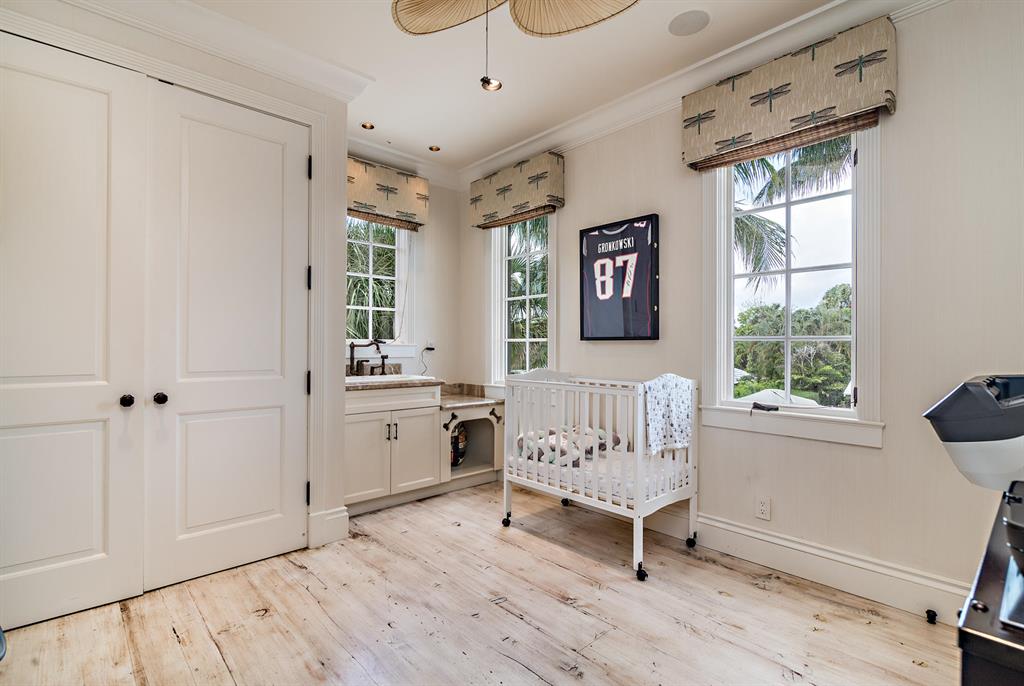 NORTH SHORE - Residential