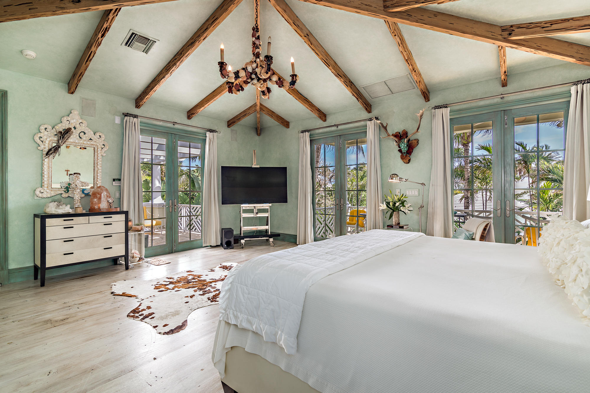 NORTH SHORE - Residential