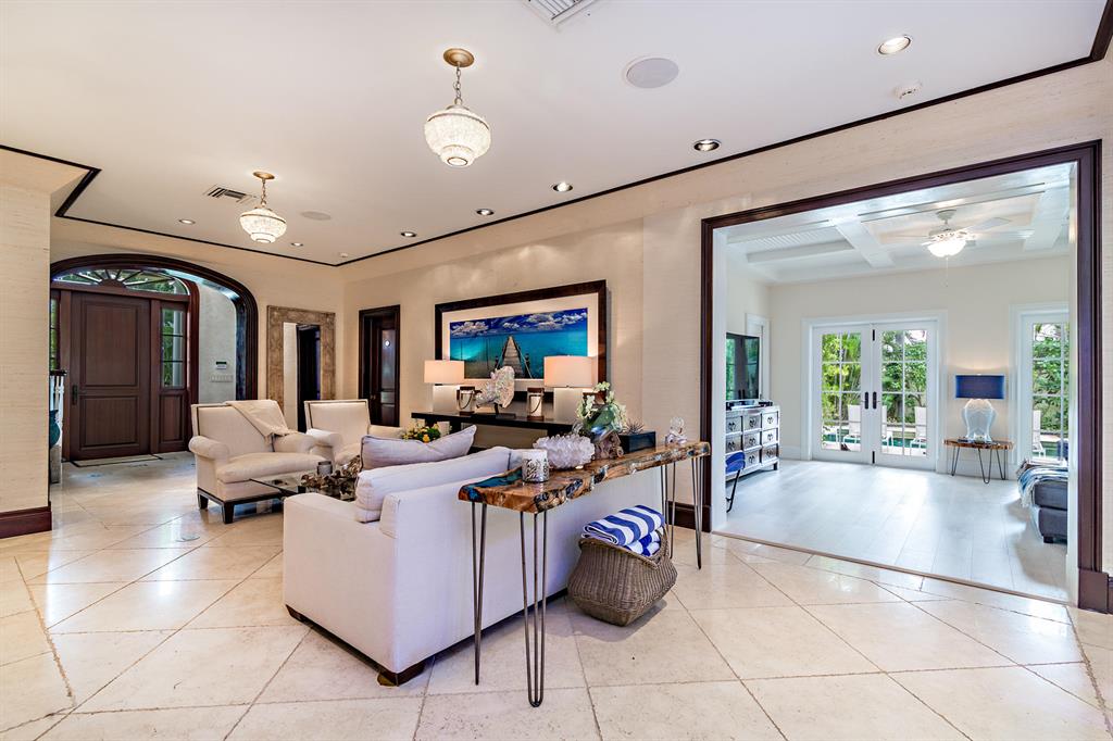 NORTH SHORE - Residential