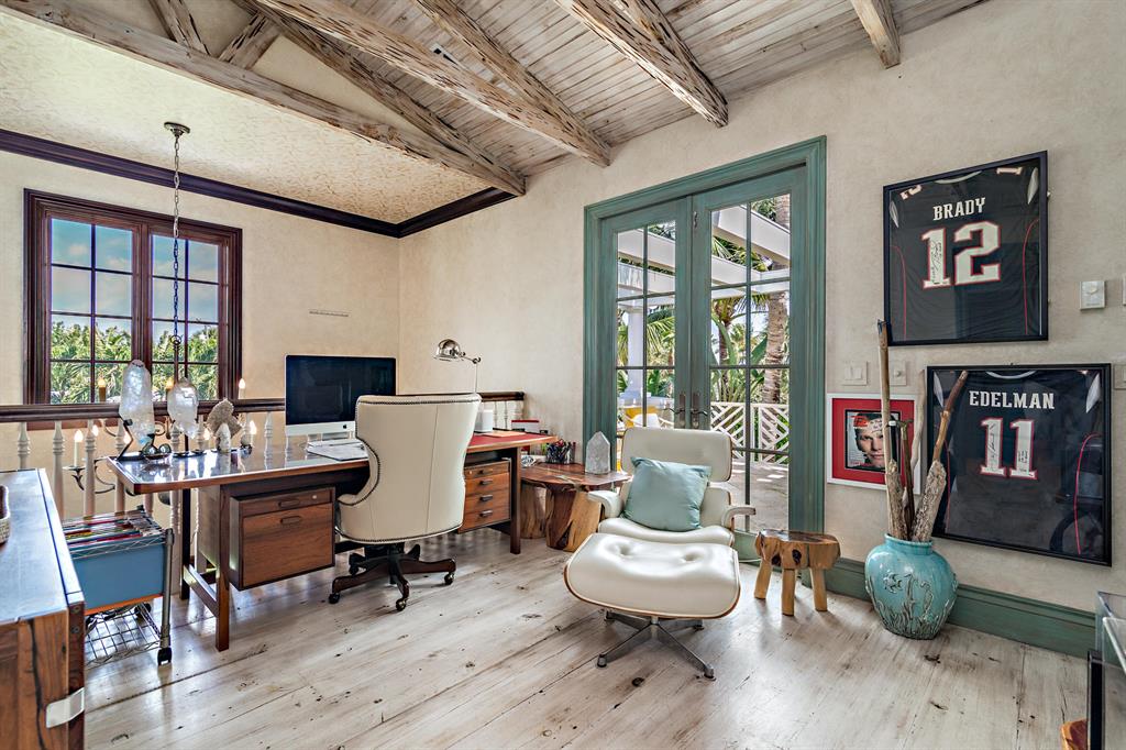 NORTH SHORE - Residential