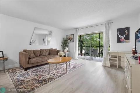 The Inverrary Country Clu - Residential Lease