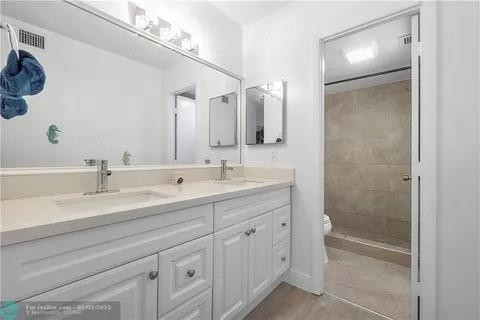 The Inverrary Country Clu - Residential Lease