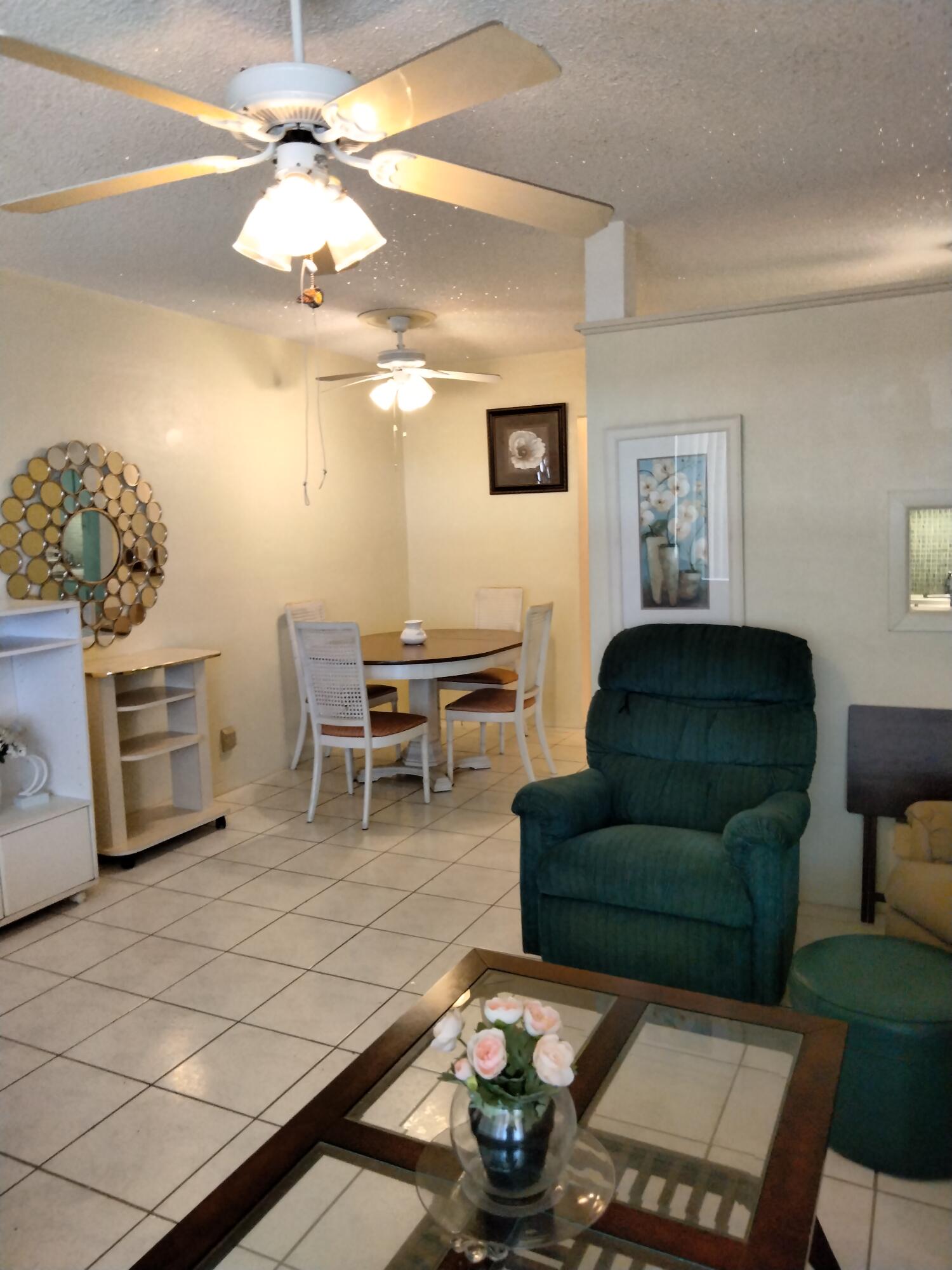 815 SW 10th Terrace 17V