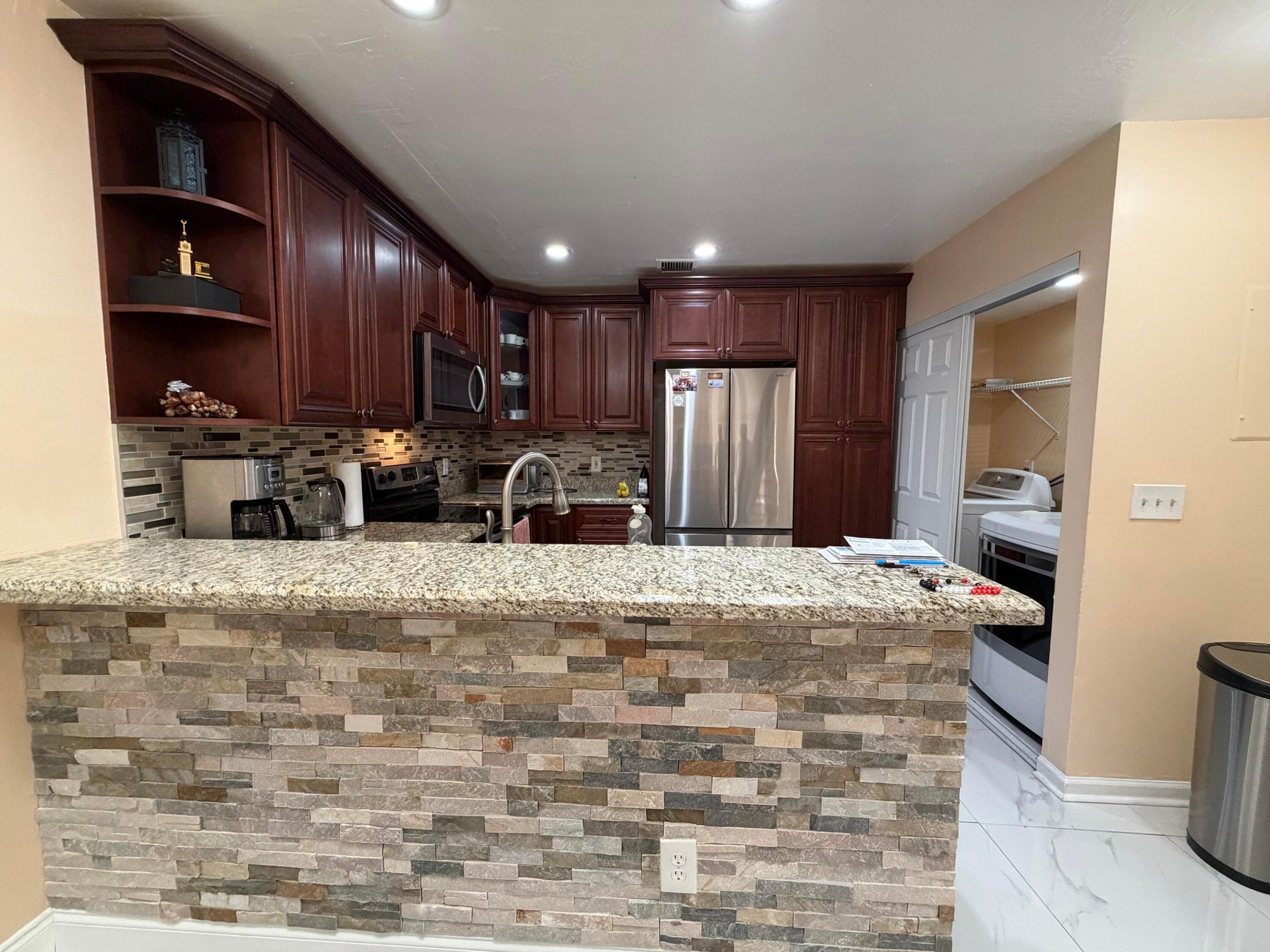 ROCK ISLAND LAND CORP - Residential