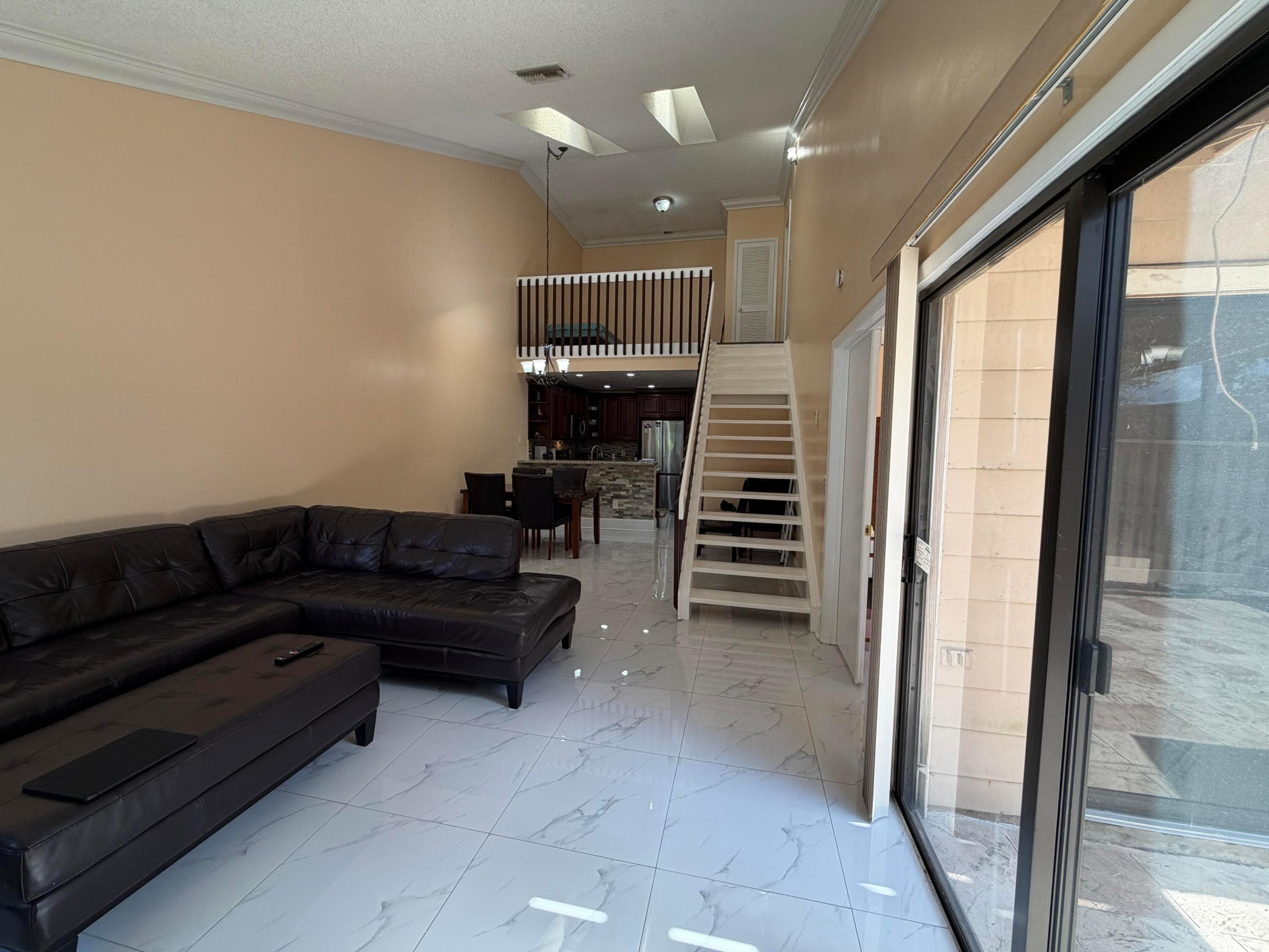 ROCK ISLAND LAND CORP - Residential