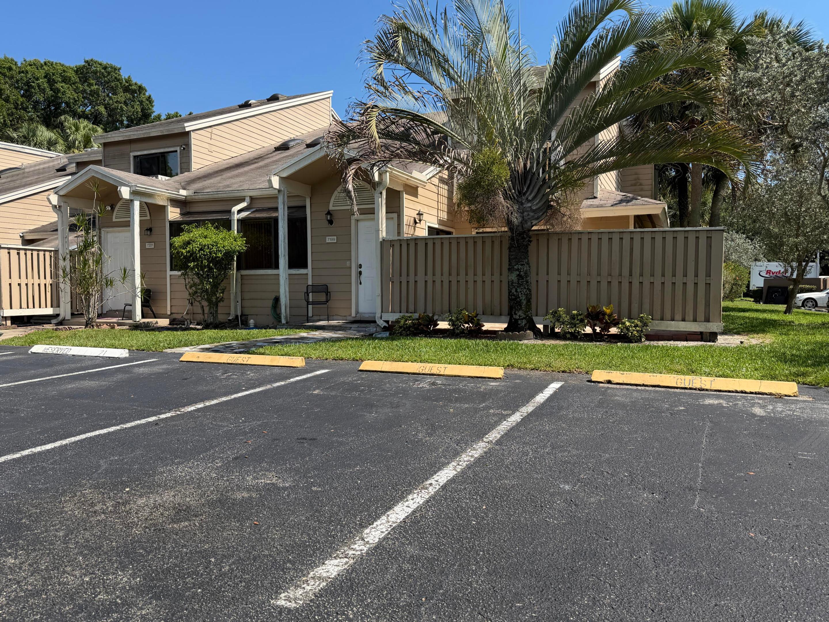 7199 Sportsman Drive