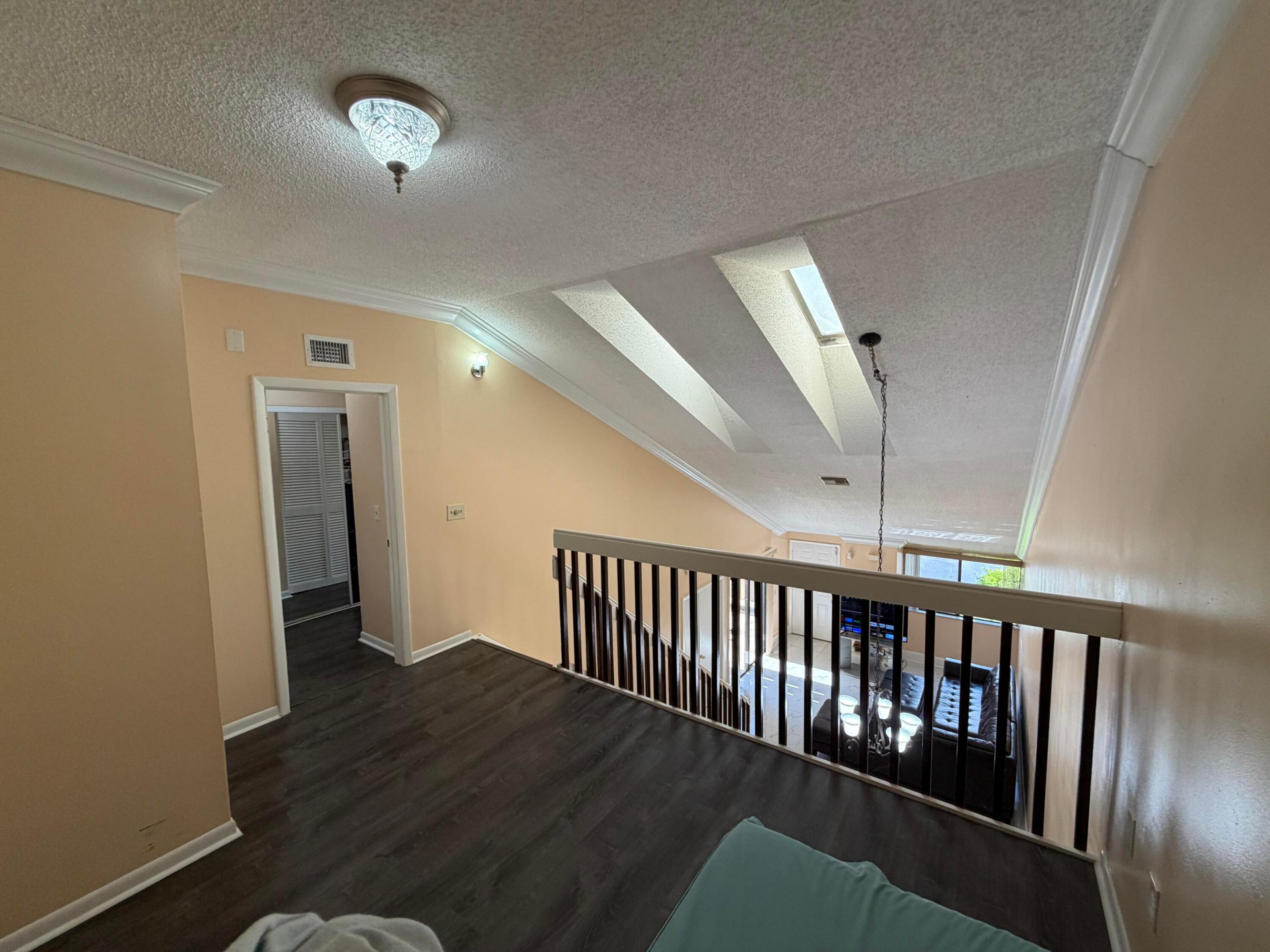 ROCK ISLAND LAND CORP - Residential