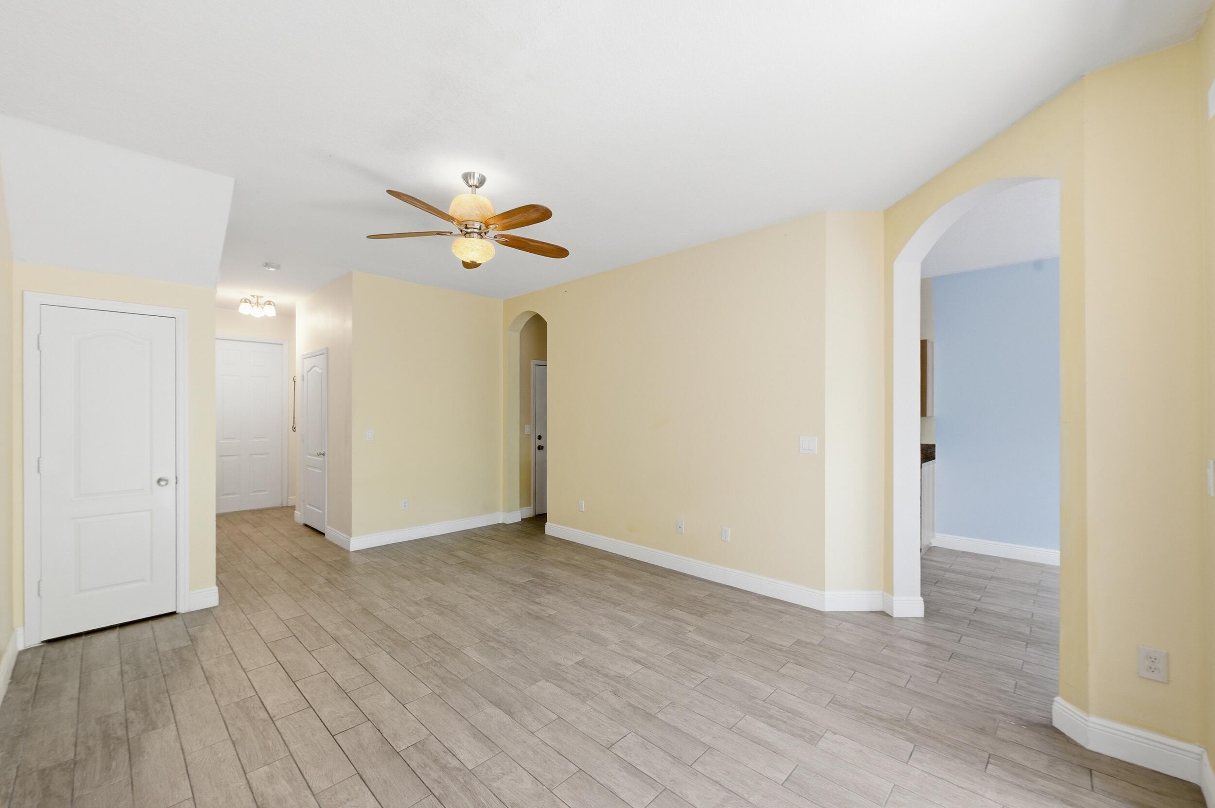 SEMINOLE PALMS - Residential Lease