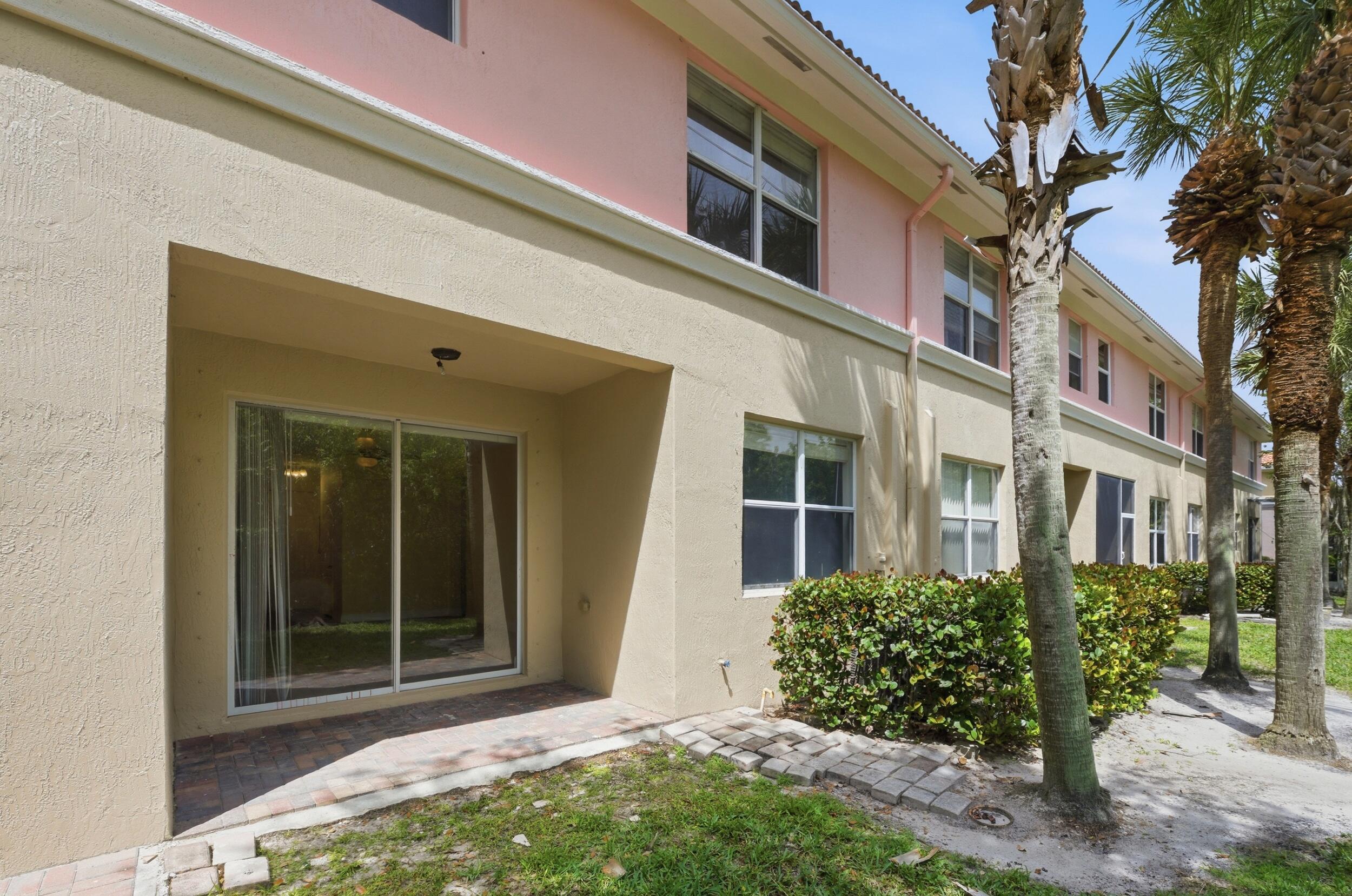 SEMINOLE PALMS - Residential Lease