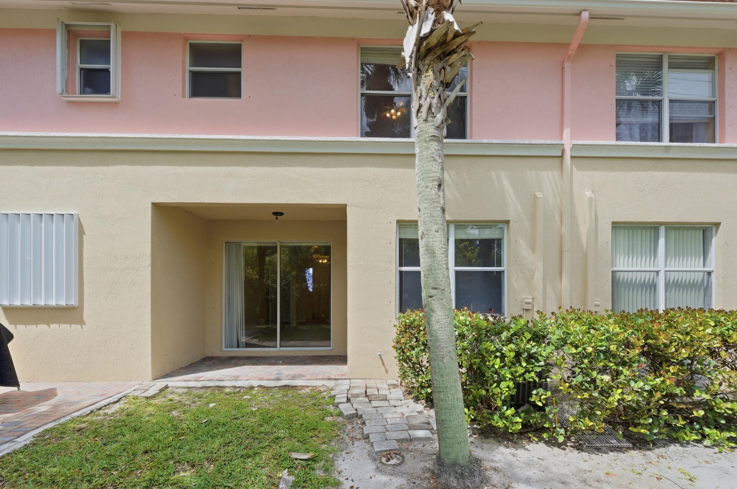 SEMINOLE PALMS - Residential Lease