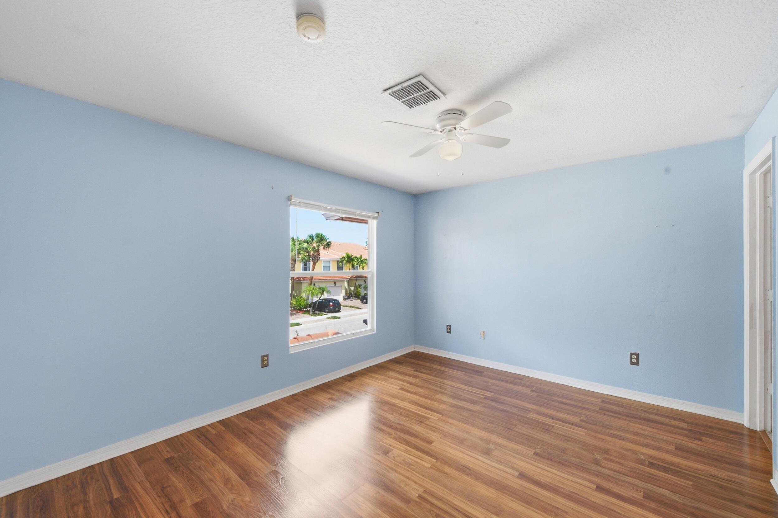 SEMINOLE PALMS - Residential Lease