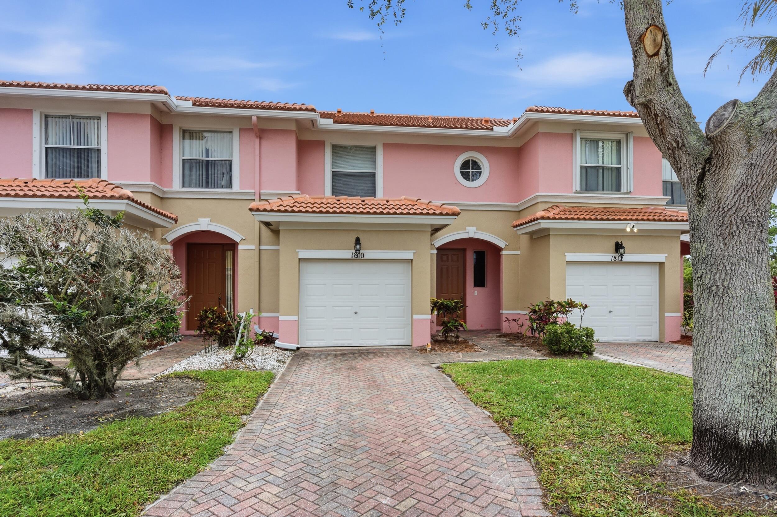 SEMINOLE PALMS - Residential Lease