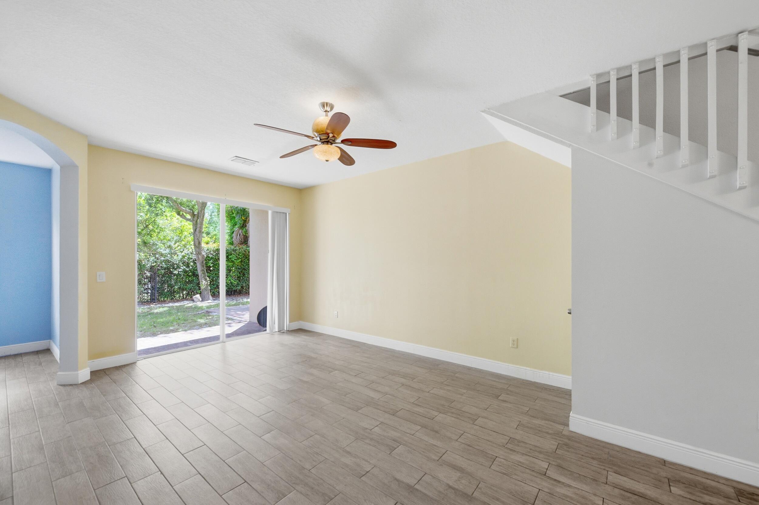 SEMINOLE PALMS - Residential Lease