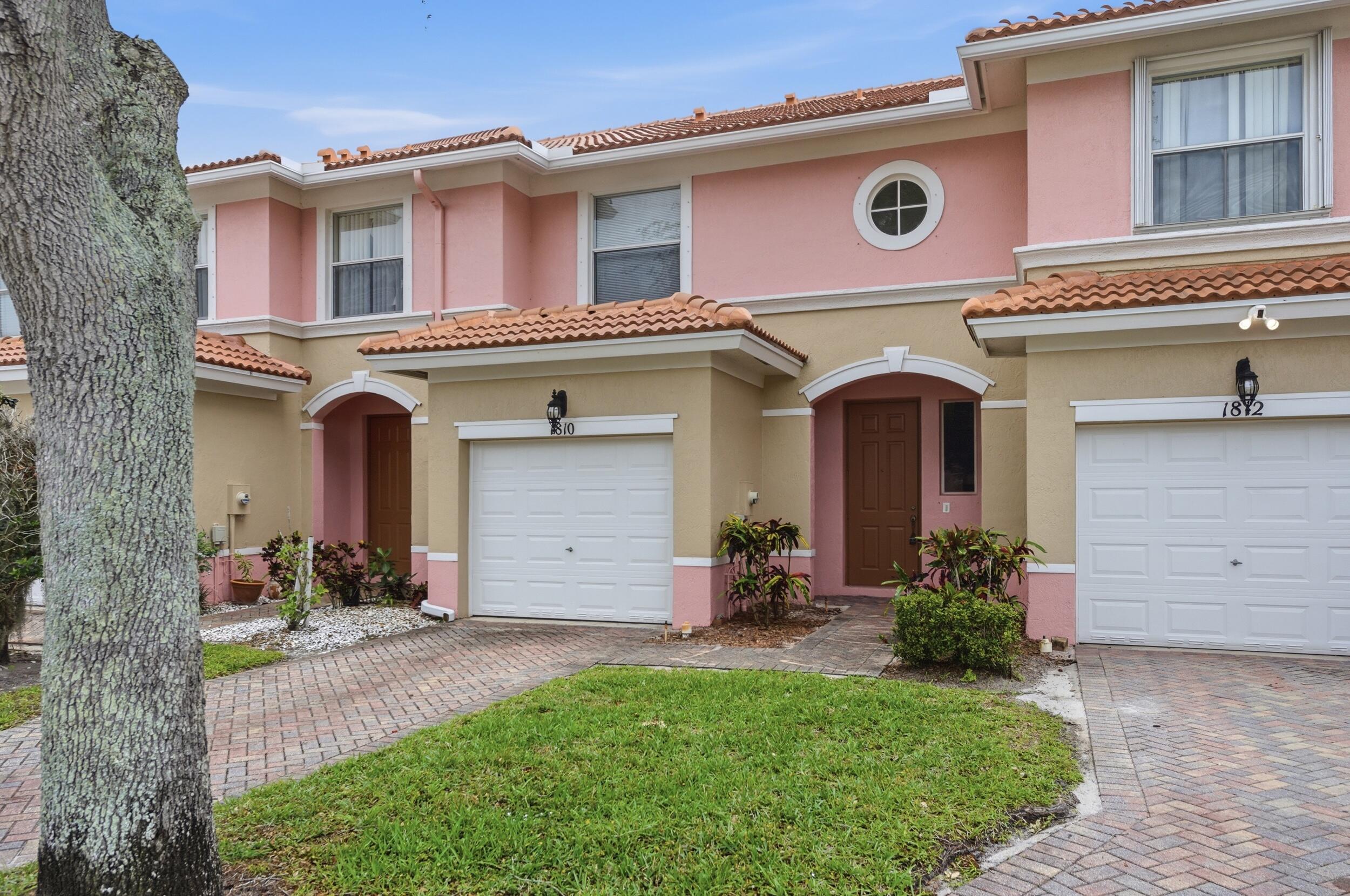 SEMINOLE PALMS - Residential Lease