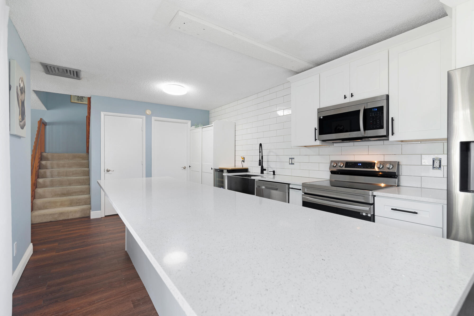 WELLESLEY AT LAKE CLARKE SHORES - Residential