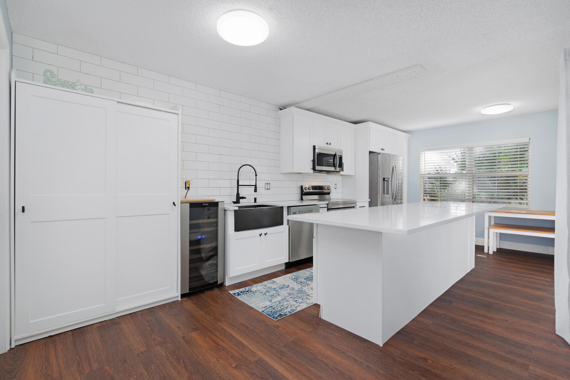 WELLESLEY AT LAKE CLARKE SHORES - Residential