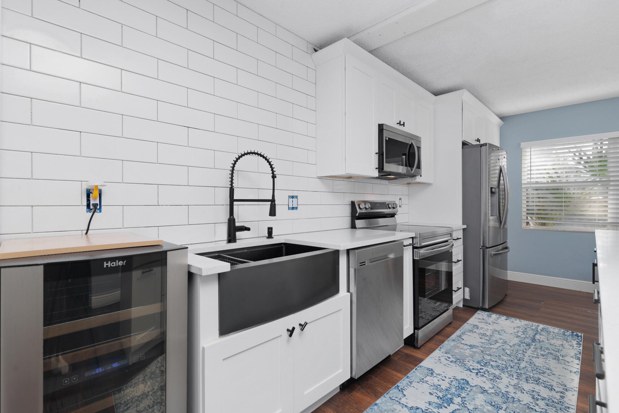 WELLESLEY AT LAKE CLARKE SHORES - Residential