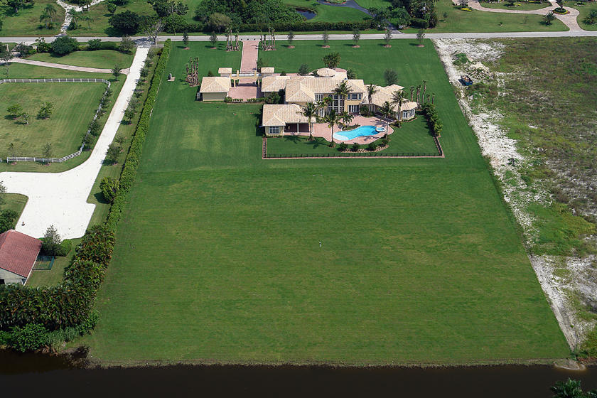 Tierra Del Rey - Residential